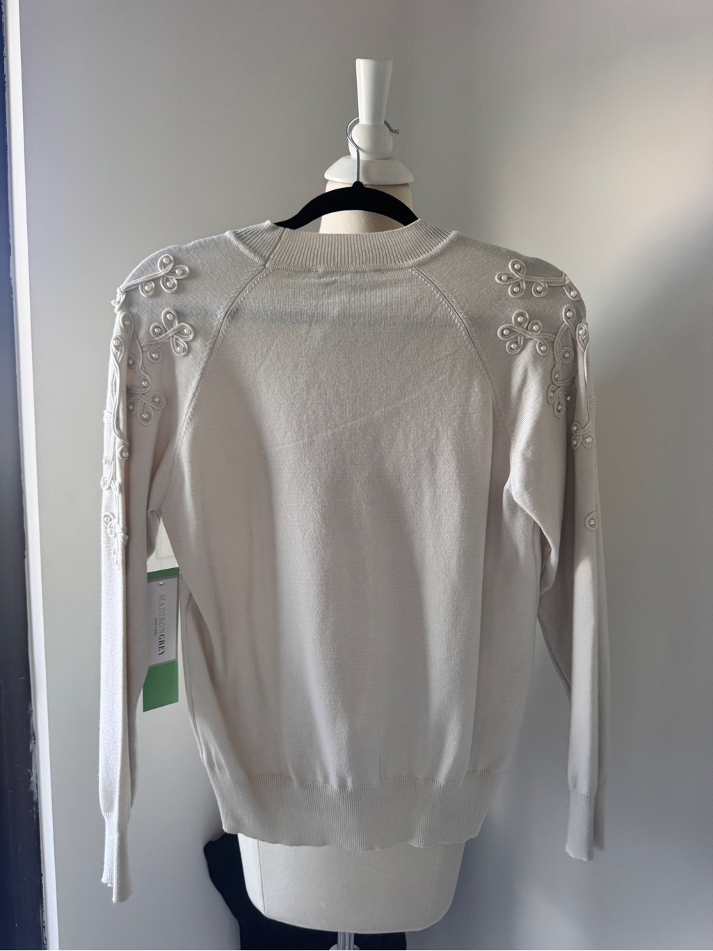 Madison Grey White Petite Embellished Pearl Sweater | Off White | Nwt — image 2 of 6